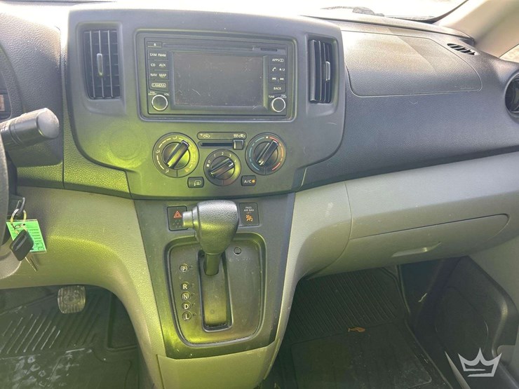 2018-nissan-nv200-image-15