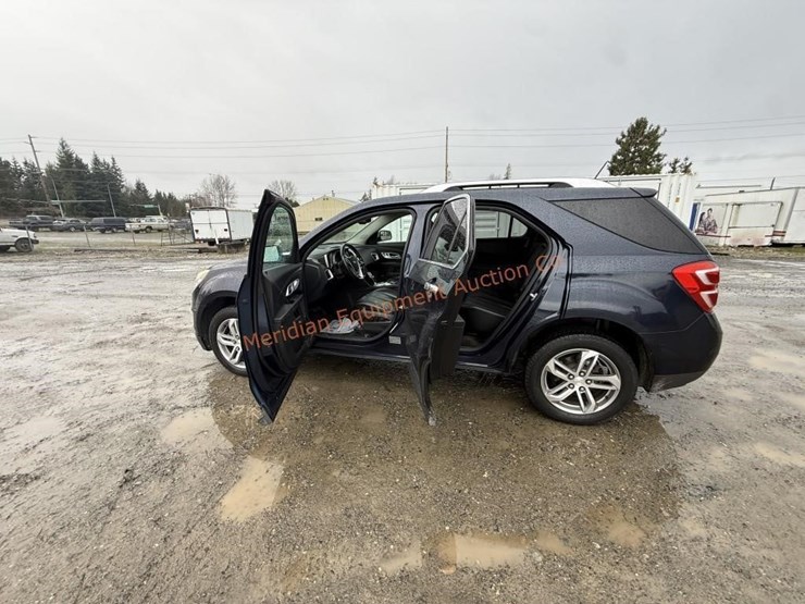 2016-chevrolet-equinox-image-24