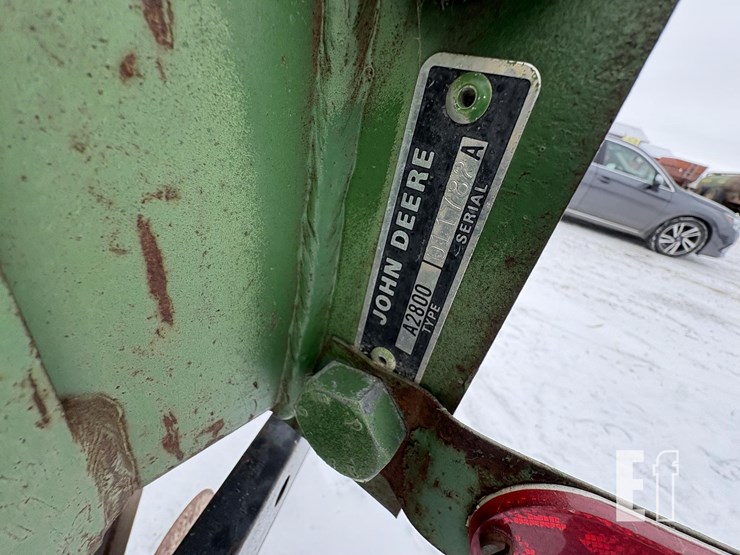 john-deere-2800-image-9