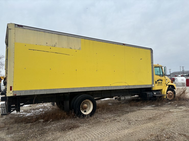 #2269-•-1992-freightliner-box-truck-image-5