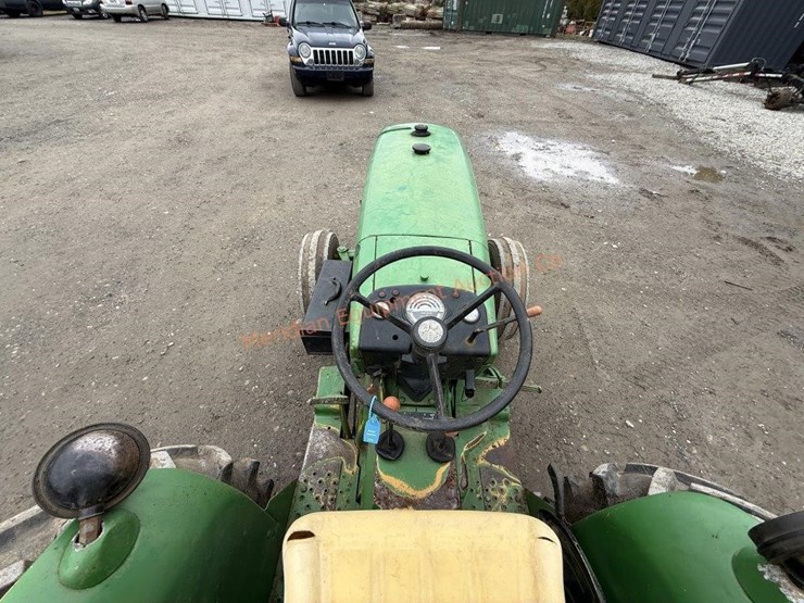 john-deere-2040-image-26