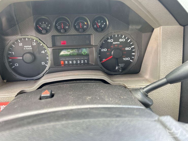 2009-ford-f550-image-12