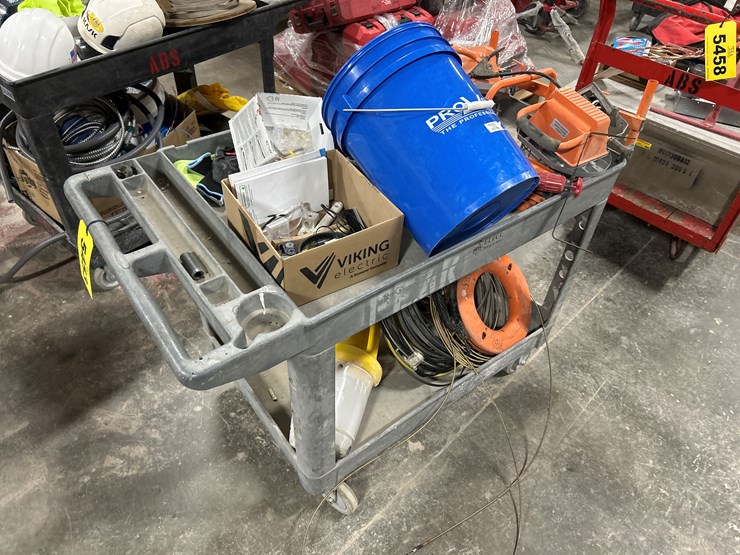 #5453-•-lights,-ppe,-cable,-rolling-cart-image-1