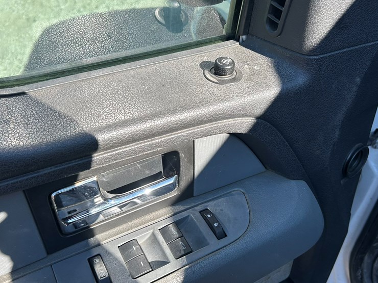 2014-ford-f150-image-67