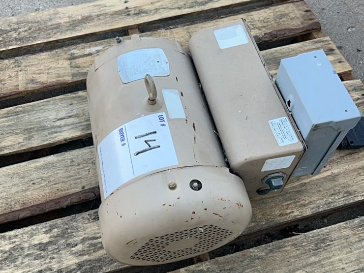 very-good-baldor-7.5-hp-220-single-phase-electric-motor-with-self-contained-on-off-switch-image-7