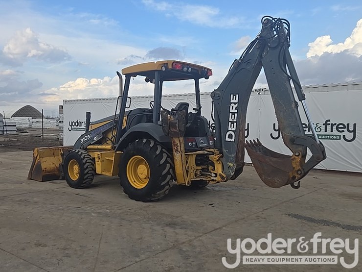 2010-deere-310sj-image-3