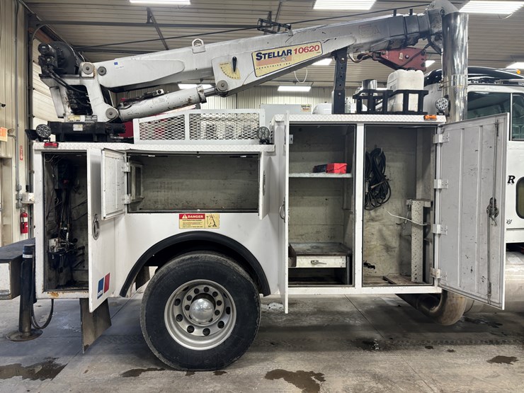 1987-peterbilt-379-image-20