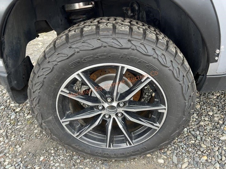 2012-subaru-forester-image-15