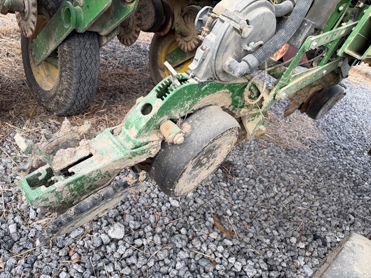 john-deere-1790-image-114