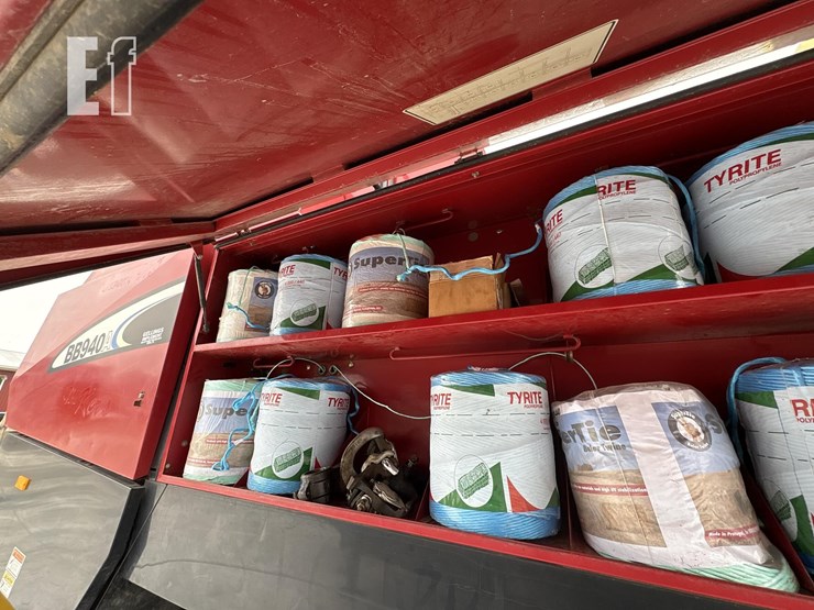 new-holland-bb940ar-image-19