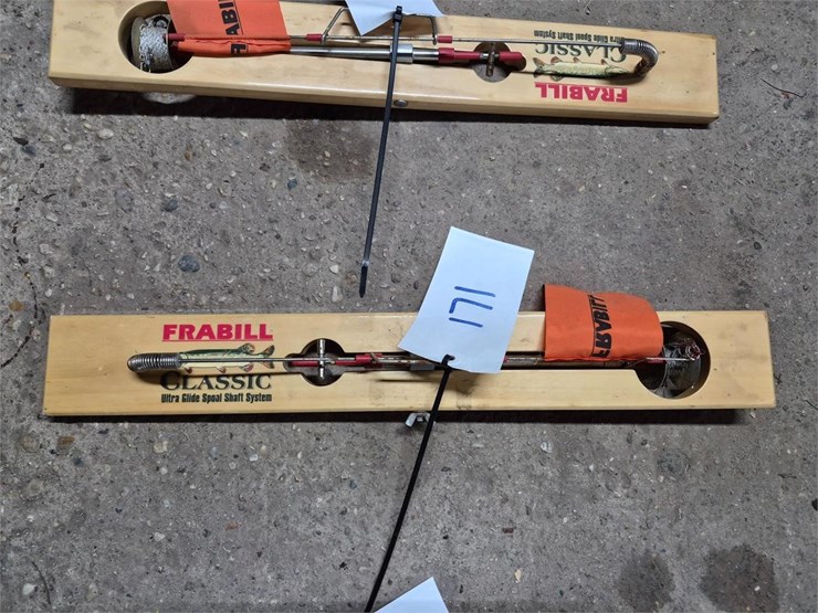 frabill-classic-tip-up-image-1