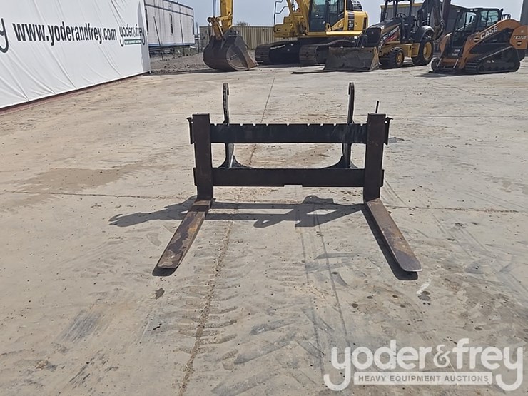 forks-to-suit-john-deere-310-k-ep-image-8
