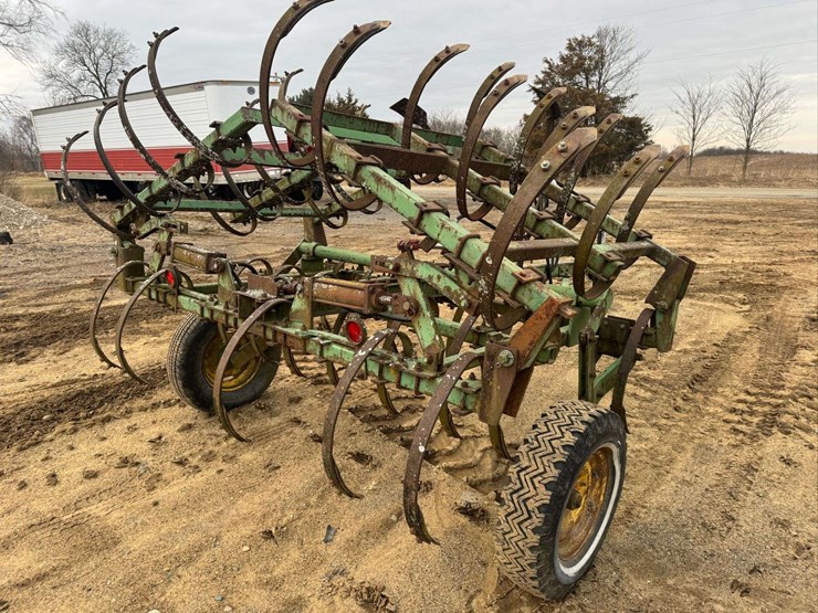 john-deere-740-image-5