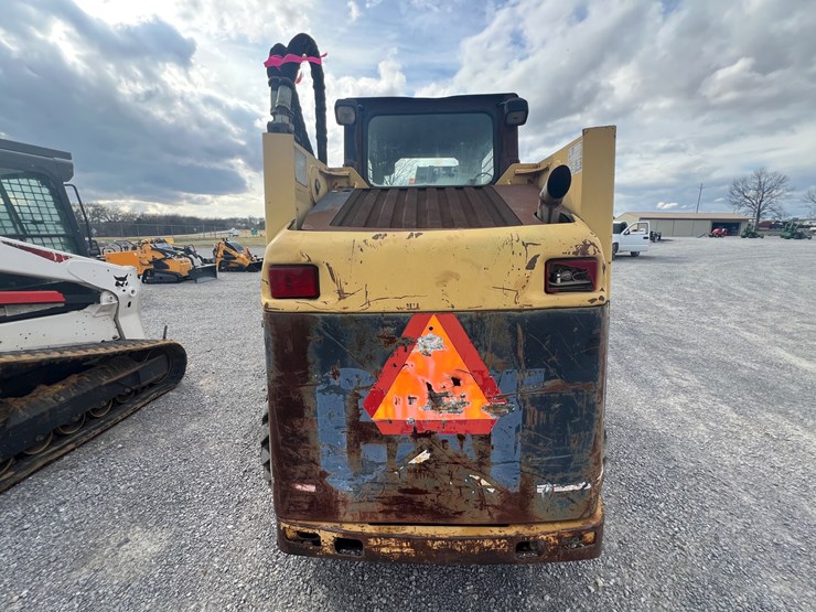 caterpillar-248-image-8