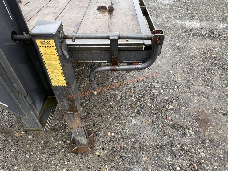 2003-titan-trailer-image-9