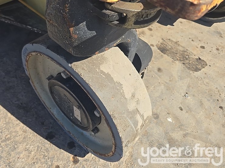 2018-jlg-3246es-image-14