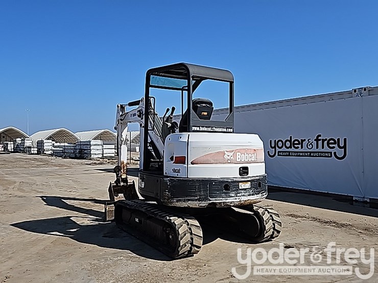 2013-bobcat-e42-image-3