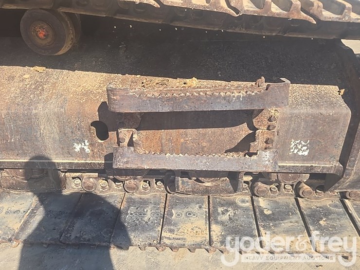 2013-komatsu-pc490-lc-10-image-80