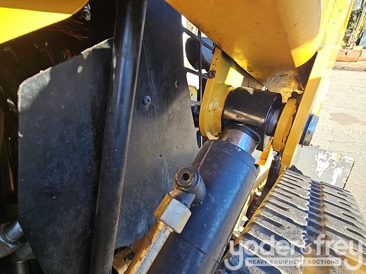 2022-caterpillar-289d3-image-22