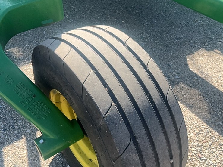 2022-john-deere-52-image-76