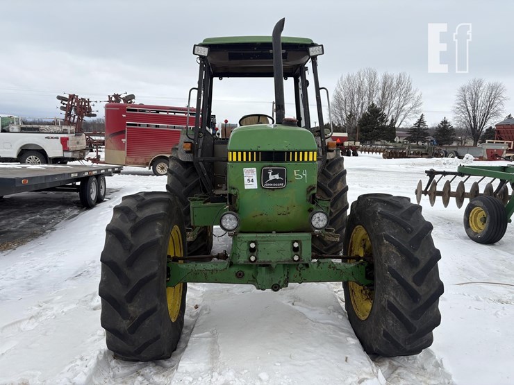 john-deere-2850-image-3