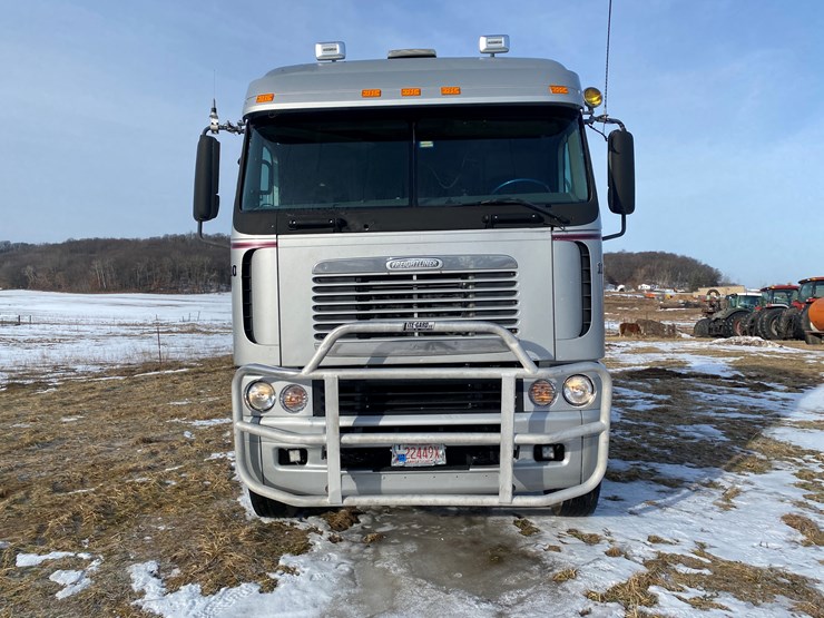 2003-freightliner-argosy-image-2