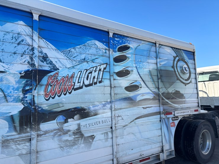 2014-hackney-beverage-trailer-image-22