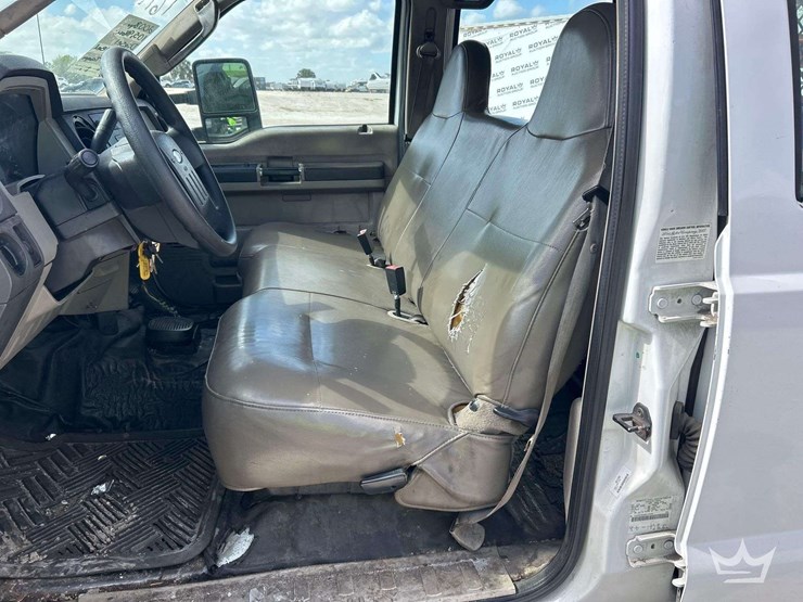 2008-ford-f350-image-13