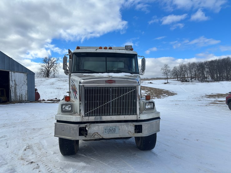 1989-cummins-855-image-6