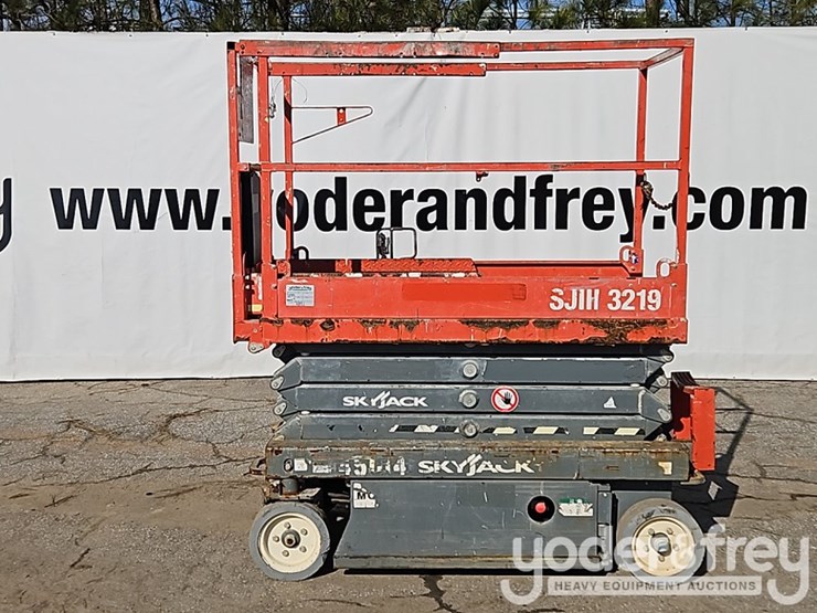 2017-skyjack-sjiii3219-image-2