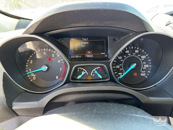 2017-ford-escape-image-16