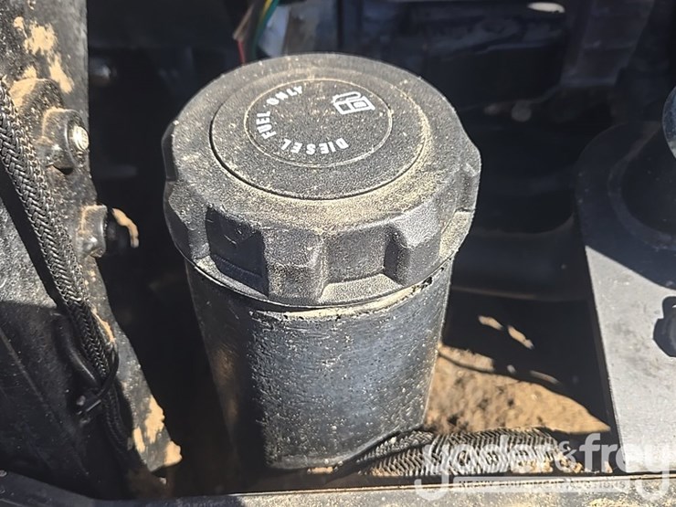 2022-case-521g-image-51