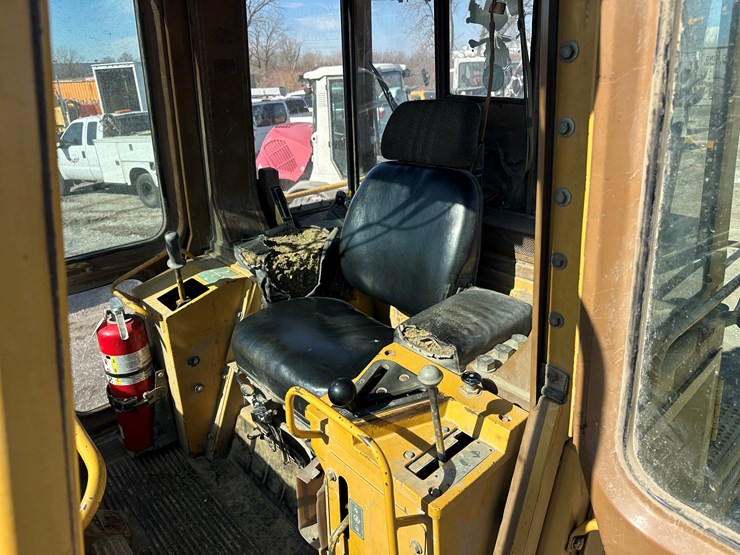 caterpillar-963-image-31