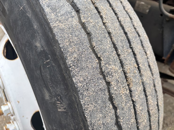 2000-international-4700-image-68