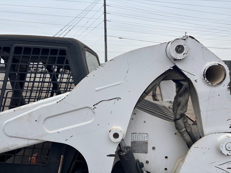 bobcat-s250-image-11