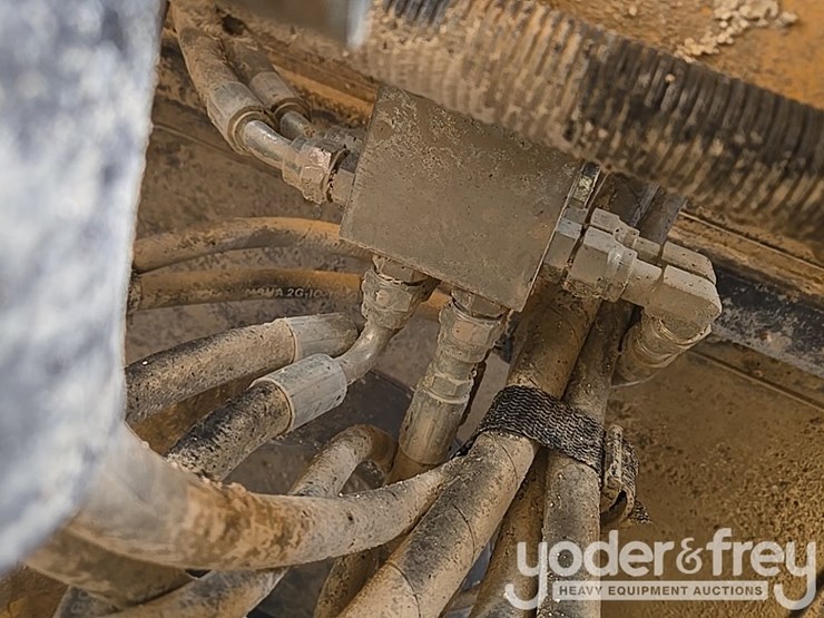 2021-volvo-l90h-image-44