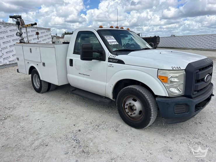 2012-ford-f350-image-2