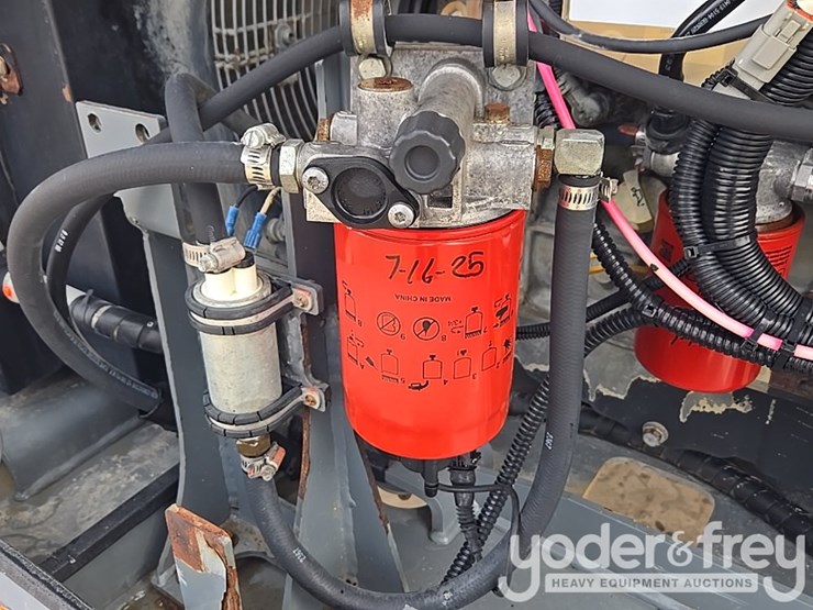 2017-skyjack-sj843th-image-51