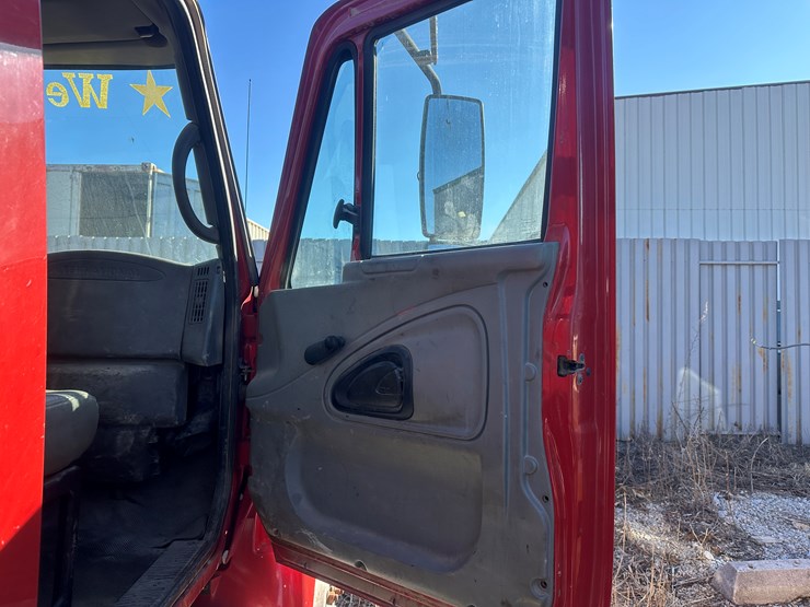 2002-international-4400-sba-image-27