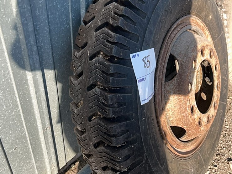 excellent-spare-tire-for-semi-10.0-0–20,-aired-up-and-ready-to-go-image-11