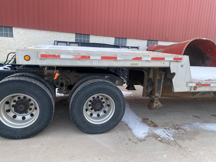 #572-•-2002-doonan-48'-step-deck-semi-trailer-with-ramps-(has-wi-title)-(reedsville,-wi)-image-13