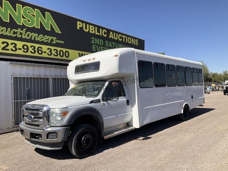 2015-ford-f550-image-2