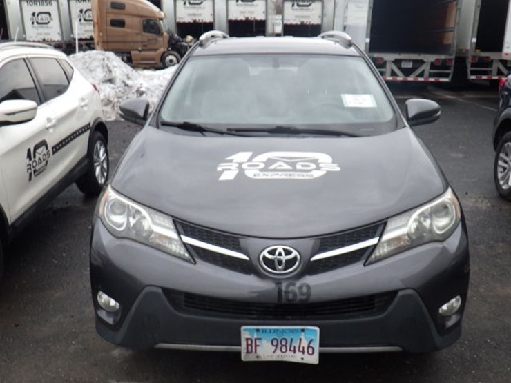 2014-toyota-rav4-image-2