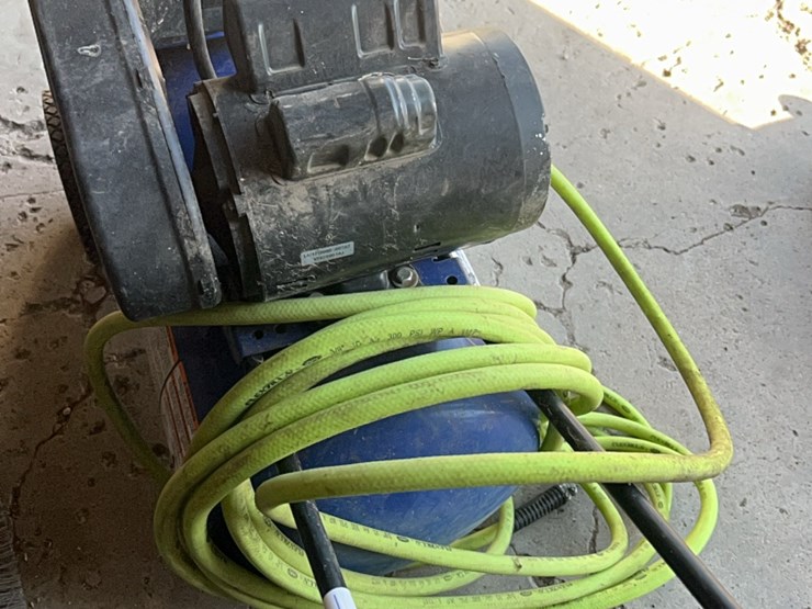 campbell-hausfeld-air-compressor,-works-great-image-23