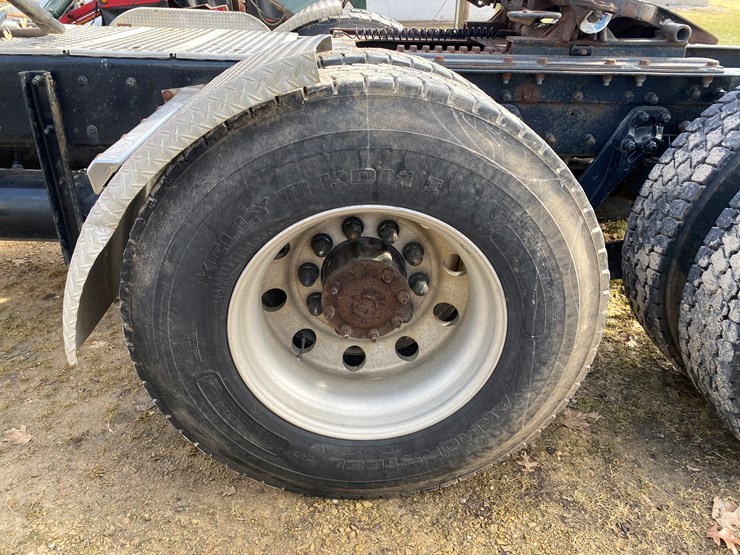 2000-kenworth-t800-image-20