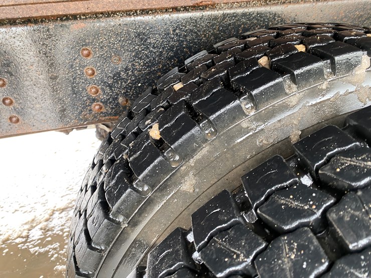 1992-caterpillar-3116-image-29