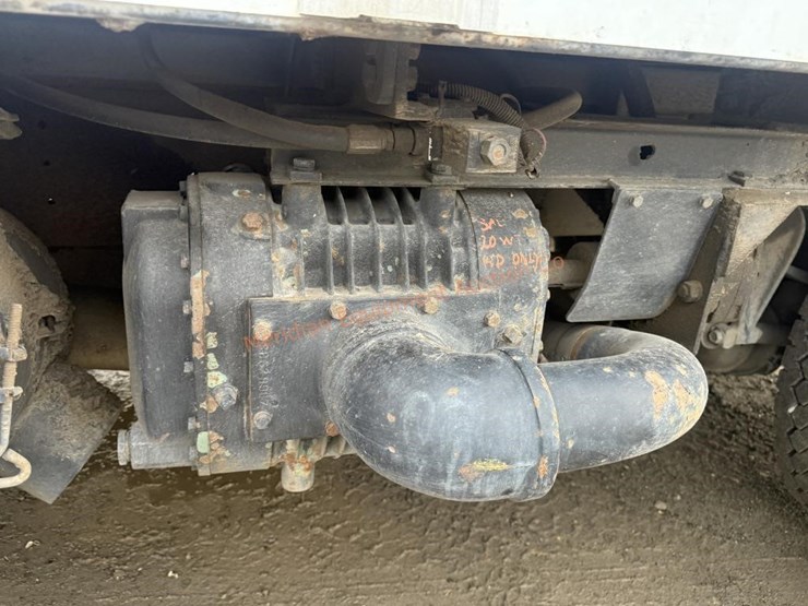 1991-caterpillar-10-image-17