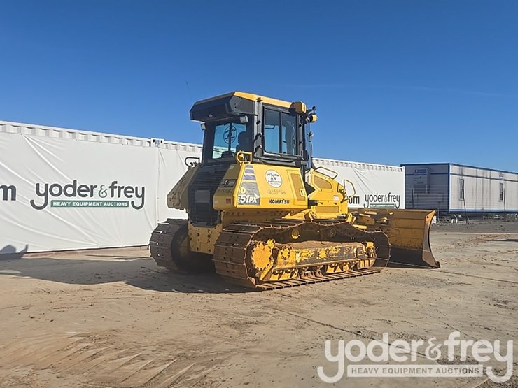 2018-komatsu-d51px-24-image-5