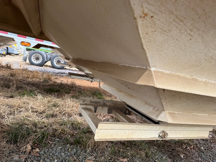 2011-manac-42'-image-35