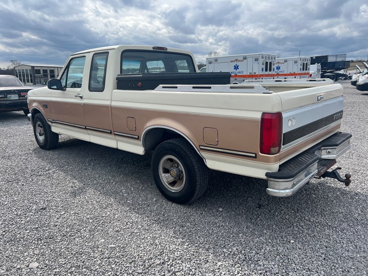 1994-ford-f150-xlt-image-4